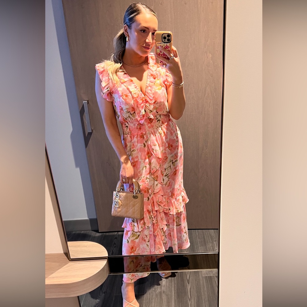 MISA Los Angeles Floral Dress 🌷
